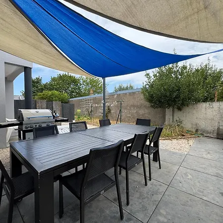 Les Colombes - Tv, Parking, Familiale, Jardin Holiday home *