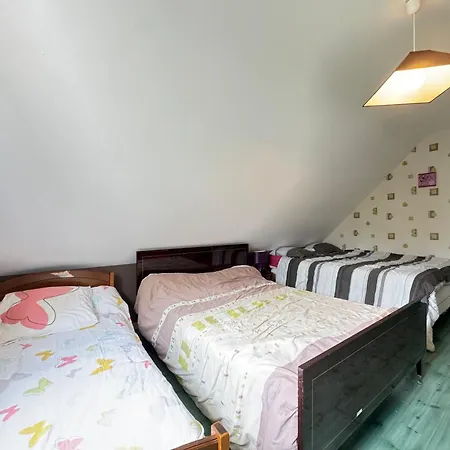 Les Colombes - Tv, Parking, Familiale, Jardin
